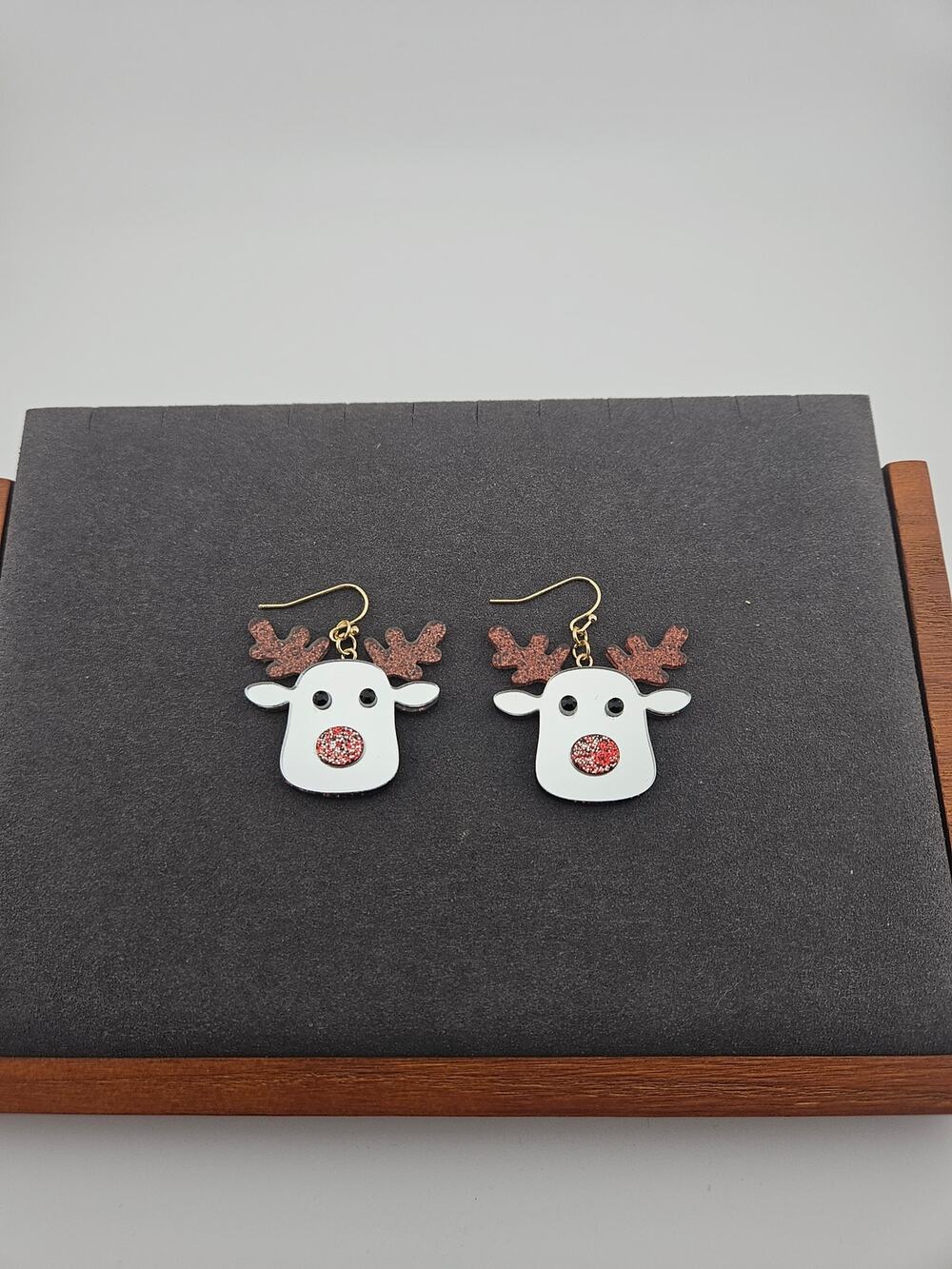 Glitter Silver Tone Mirror Reindeer Earrings Hook Style Dangle Drop Christmas
